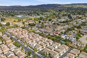 1678 Sunbeam Ln, Simi Valley, CA 93065 - Photo 29
