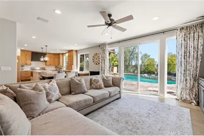 26429 Kipling Place, Stevenson Ranch, CA 91381 - Photo 9