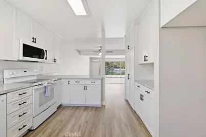 24430 W Nicklaus Drive #L2, Valencia, CA 91355 - Photo 11