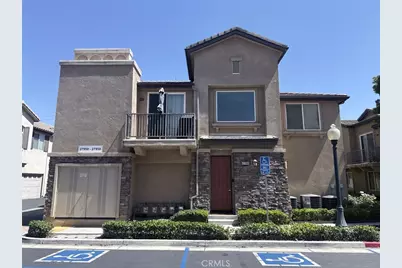27950 Avalon Drive #50, Canyon Country, CA 91351 - Photo 3