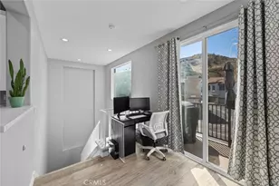 27950 Avalon Dr, Canyon Country, CA 91351 - Photo 7