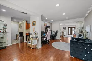 6917 Tyrone, Van Nuys, CA 91405 - Photo 23