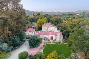 21149 Entrada Rd, Topanga, CA 90290 - Photo 3