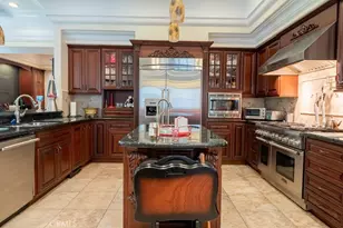 15657 Live Oak Springs Canyon, Canyon Country, CA 91387 - Photo 23