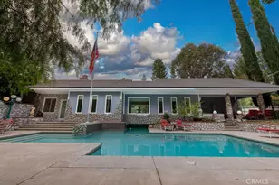 15657 Live Oak Springs Canyon, Canyon Country, CA 91387 - Photo 45