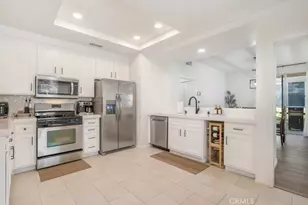 272 Fieldstone Way, Simi Valley, CA 93065 - Photo 9