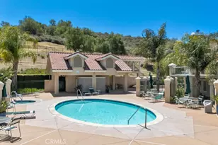 272 Fieldstone Way, Simi Valley, CA 93065 - Photo 27