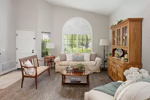22648 Oxford, Saugus, CA 91350 - Photo 9