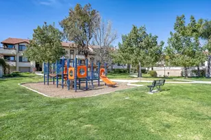 27919 Sarabande, Canyon Country, CA 91387 - Photo 23