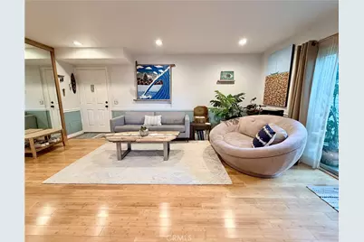 22030 Calvert #2, Woodland Hills, CA 91367 - Photo 19