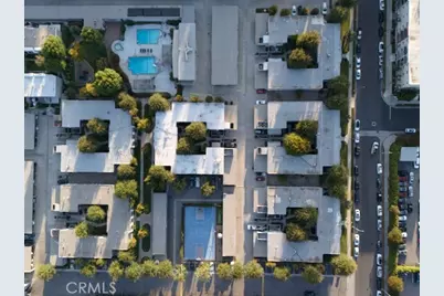 22030 Calvert #2, Woodland Hills, CA 91367 - Photo 27