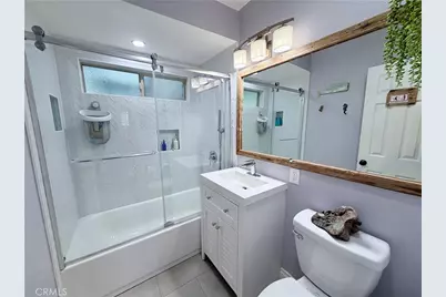 22030 Calvert #2, Woodland Hills, CA 91367 - Photo 11