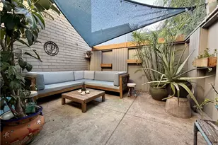 22030 Calvert, Woodland Hills, CA 91367 - Photo 17