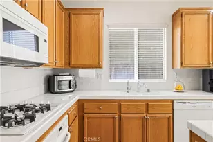28637 Placerview Trail, Saugus, CA 91390 - Photo 23