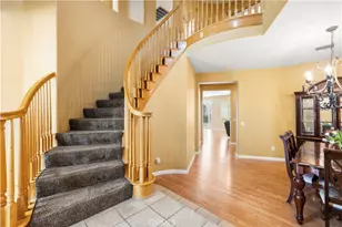 28637 Placerview Trail, Saugus, CA 91390 - Photo 3