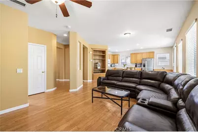 28637 Placerview Trail, Saugus, CA 91390 - Photo 15