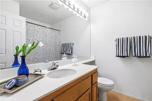 28637 Placerview Trail, Saugus, CA 91390 - Photo 33