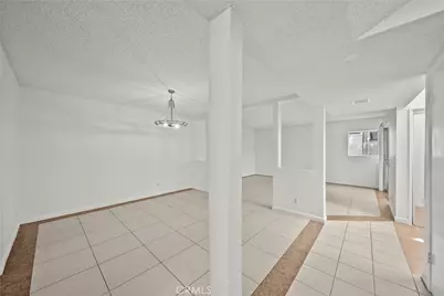 22647 Margarita Drive, Woodland Hills, CA 91364 - Photo 19