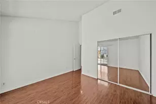 22647 Margarita Dr, Woodland Hills, CA 91364 - Photo 29
