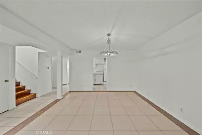22647 Margarita Drive, Woodland Hills, CA 91364 - Photo 11