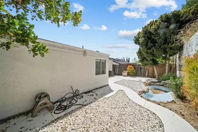 22647 Margarita Drive, Woodland Hills, CA 91364 - Photo 25