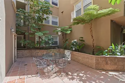 917 S New Hampshire #301, Los Angeles, CA 90006 - Photo 17