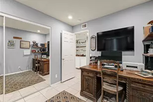 17848 Tuscan Dr, Granada Hills, CA 91344 - Photo 37