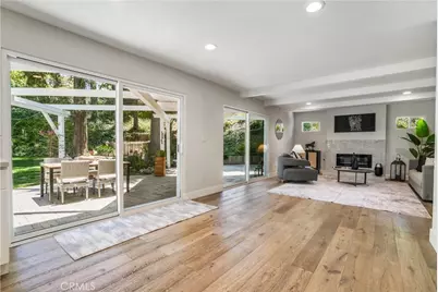 4726 Winnetka Avenue, Woodland Hills, CA 91364 - Photo 13