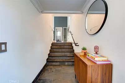 7330 De Soto, Canoga Park, CA 91303 - Photo 5