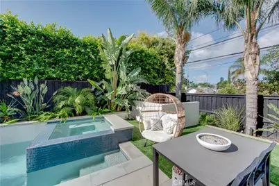 7330 De Soto, Canoga Park, CA 91303 - Photo 31