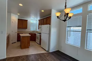 4 Katy, Los Angeles, CA 91345 - Photo 7