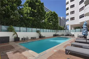 10560 Wilshire Blvd, Los Angeles, CA 90024 - Photo 29