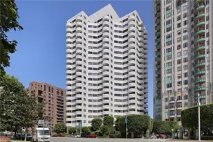 10560 Wilshire Blvd, Los Angeles, CA 90024 - Photo 35