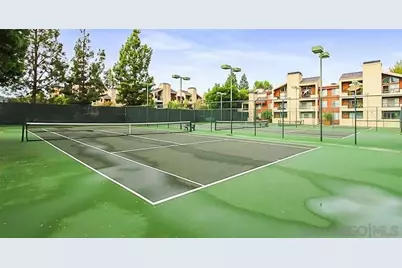 5550 Owensmouth #121, Woodland Hills, CA 91367 - Photo 29