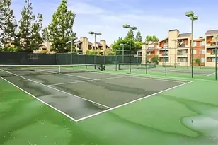 5550 Owensmouth, Woodland Hills, CA 91367 - Photo 29