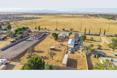 5256 W Avenue L, Lancaster, CA 93536 - Photo 41