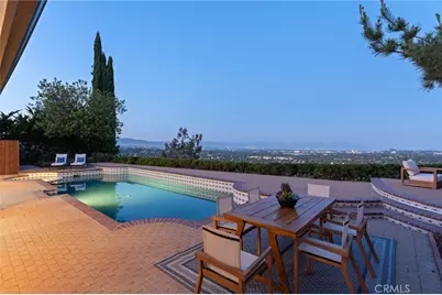 6052 Maury Avenue, Woodland Hills, CA 91367 - Photo 5