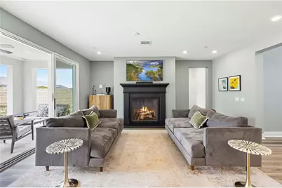 30012 Chestnut Lane, Castaic, CA 91384 - Photo 7