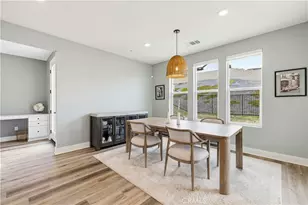 30012 Chestnut Ln, Castaic, CA 91384 - Photo 15