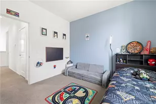 18175 Meridian Ln, Saugus, CA 91350 - Photo 21