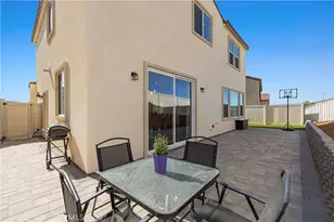 18175 Meridian Ln, Saugus, CA 91350 - Photo 27