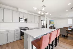18175 Meridian Ln, Saugus, CA 91350 - Photo 11