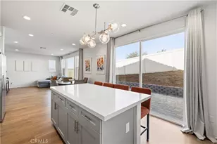 18175 Meridian Ln, Saugus, CA 91350 - Photo 13