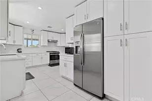 13102 Branford St, Arleta, CA 91331 - Photo 19