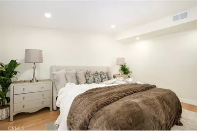12727 Daryl Avenue, Granada Hills, CA 91344 - Photo 17