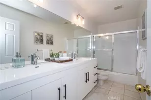 29033 Shadow Valley Ln, Saugus, CA 91390 - Photo 43