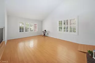 23949 Rotunda Rd, Valencia, CA 91355 - Photo 5
