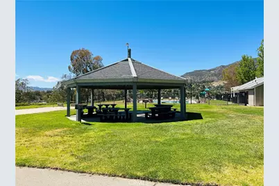 13691 Gavina Avenue #595, Sylmar, CA 91342 - Photo 9