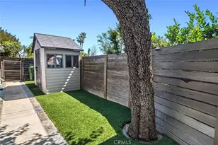 22418 Founders, Calabasas, CA 91302 - Photo 55
