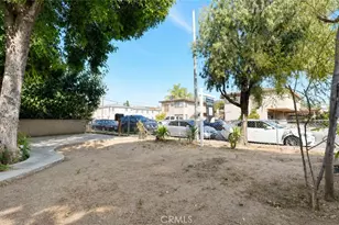 129 N Hagar, San Fernando, CA 91340 - Photo 3